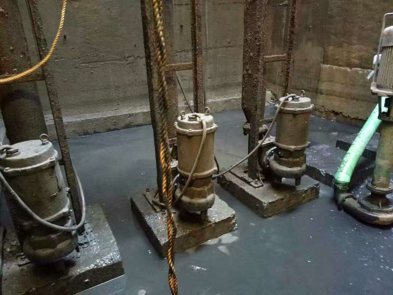 道县污水池清理